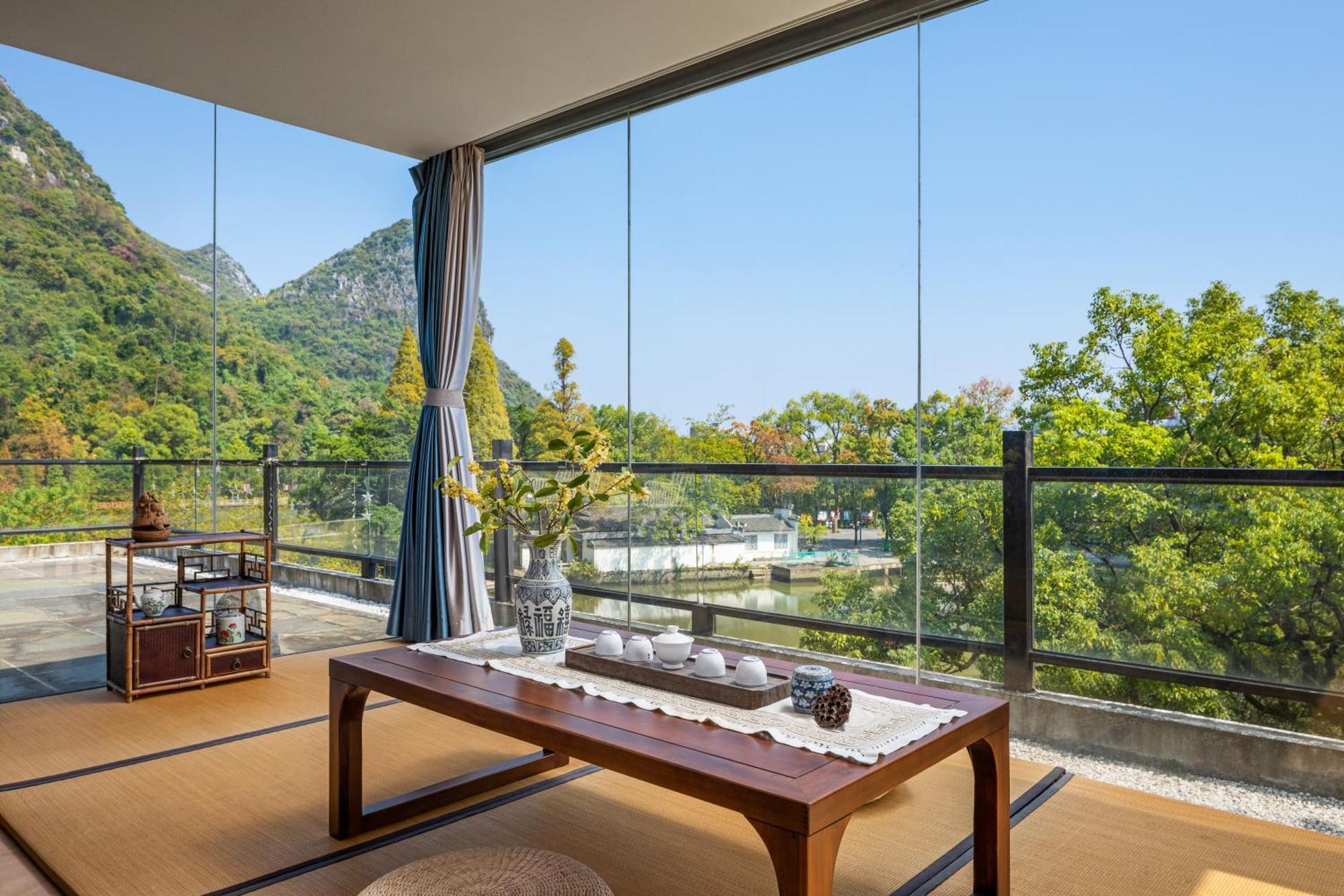 Guilin Heshe Lakeside Resort-Free Pick Up Service Stay Two Nights Exterior photo