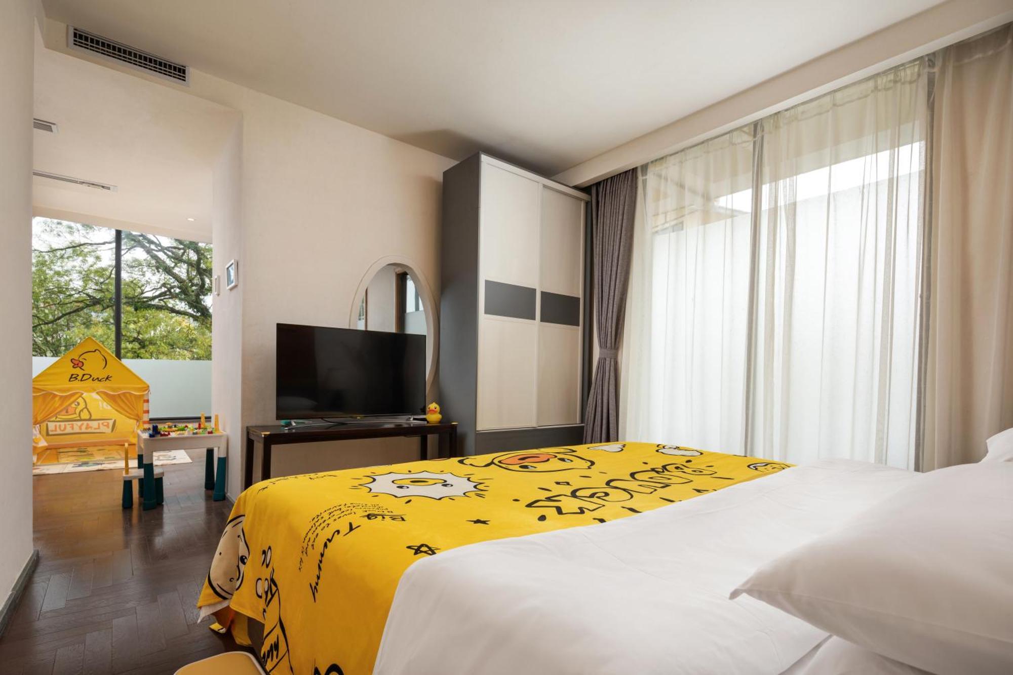 Guilin Heshe Lakeside Resort-Free Pick Up Service Stay Two Nights Exterior photo